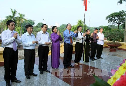 Activities to commemorate war martyrs and heroes - ảnh 1